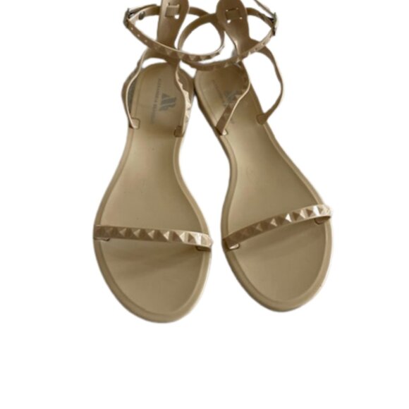 Womens Jelly Sandals Size 9 Adjustable Straps Flat Studded Gladiator Style Nude - Picture 2 of 8